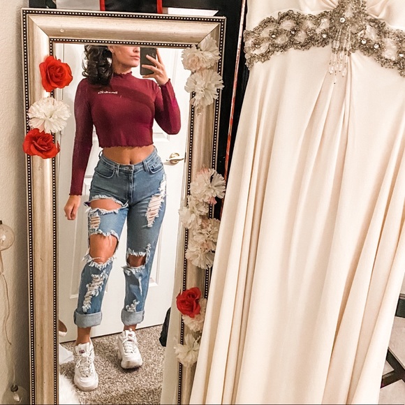 Fashion Nova Pants - High waisted ripped mom jeans ankle cuff